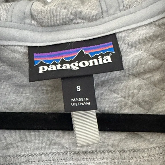Patagonia Light Gray Women's Utility Jacket - Picture 2 of 3